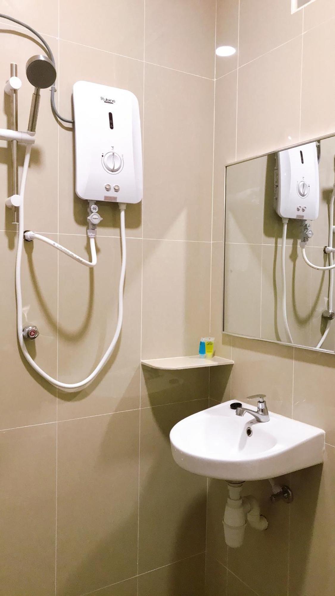 Alexis Kt Roomstay Куала Теренгану Стая снимка